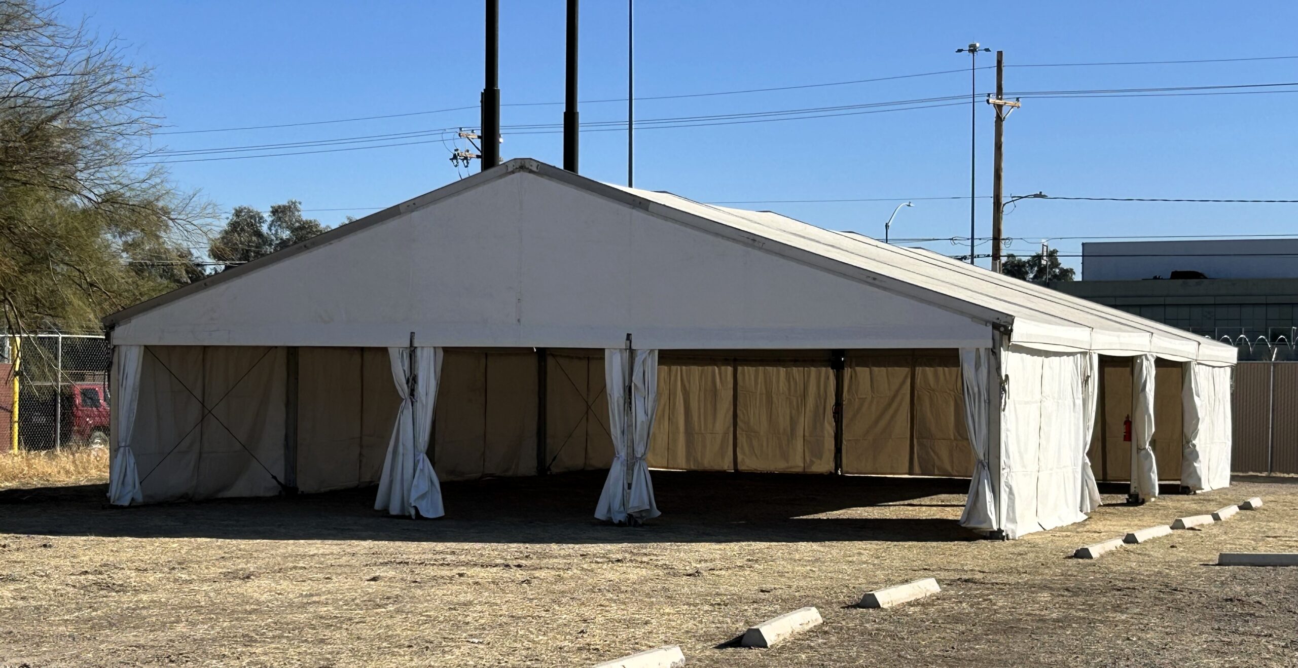 Super Tent® vs. Frame Tent: Which Tent Style Is Right for Your Event?
